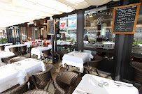 Atmosphère du Restaurant Le Jean Bart à Bastia - n°6