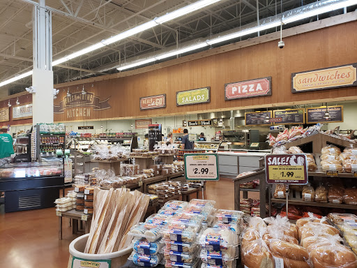 Grocery Store «Fresh Thyme Farmers Market- Downers Grove», reviews and photos, 325 Ogden Ave, Downers Grove, IL 60515, USA