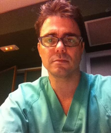 Dr. Osmany Morales Sabina, Neurocirujano