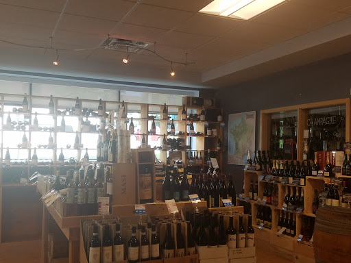 Wine Store «Dedalus Wine Shop, Market & Wine Bar», reviews and photos, 388 Pine St, Burlington, VT 05401, USA