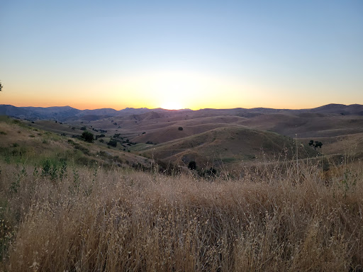Upper Las Virgenes Cyn Open Space Preserve LV Trailhead