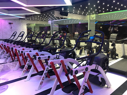 Ozi Gym And Spa - Sec 37 - Sco 383, 384, 385, Sector 37, Chandigarh, 160036, India