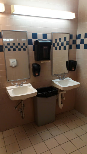 Zoo «Frank Buck Zoo», reviews and photos, 1000 W California St, Gainesville, TX 76240, USA