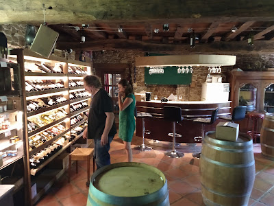 Mes Terroirs Du Sud (Vente De Vins par Eric Jan) à Le Bourgneuf-la-Forêt