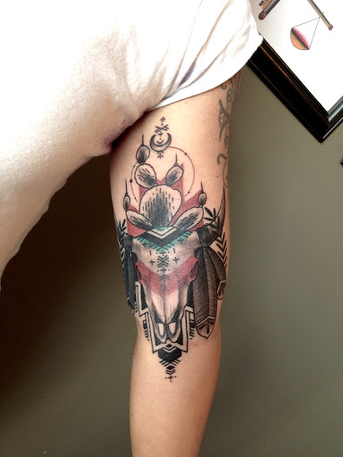 Tattoo Shop «Keepsake Tattoo Studio», reviews and photos, 253 11th St, Astoria, OR 97103, USA