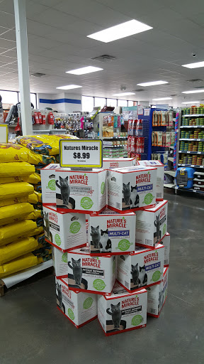 Pet Supply Store «Pet Food Center», reviews and photos, 2243 Lowes Dr E, Clarksville, TN 37043, USA
