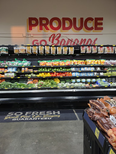 Grocery Store «Grocery Outlet Bargain Market», reviews and photos, 845 Harbor Blvd, West Sacramento, CA 95691, USA