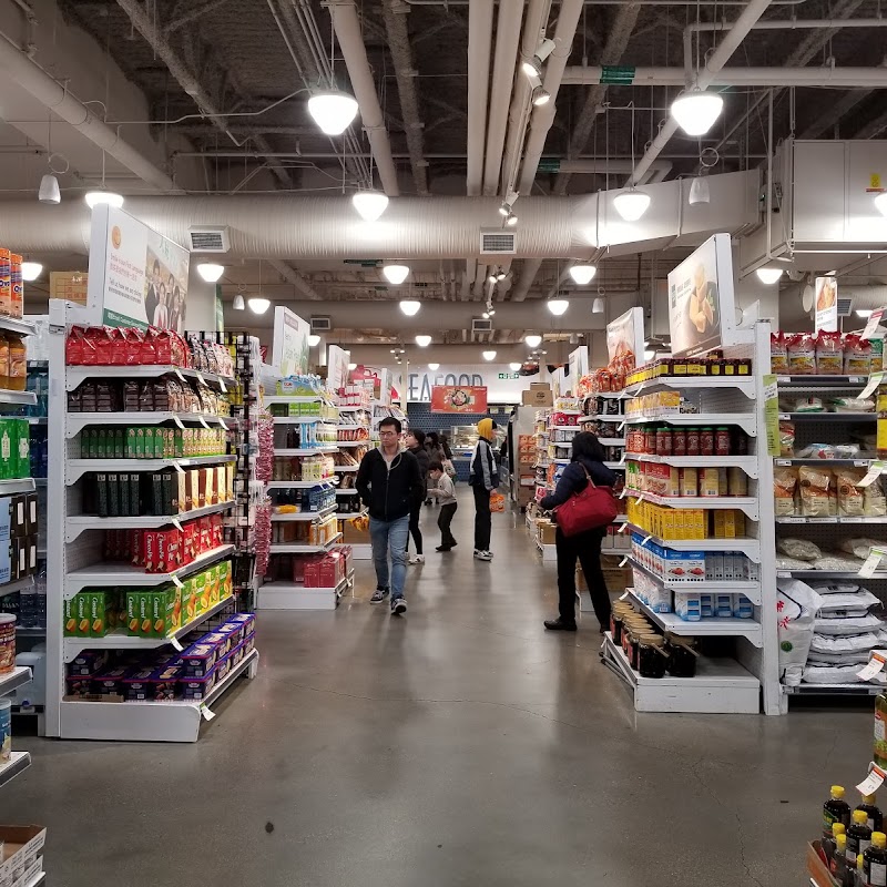 T&T Supermarket (Marine Gateway Store)