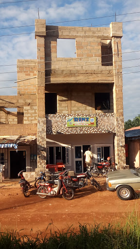 Rinz it-in Cafe 4 Amobi St. Onuiyi, Onuiyi Road, Government Station, Nsukka, Nigeria, Coffee Shop, state Enugu