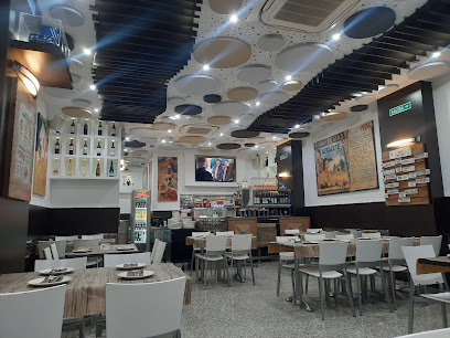 Café-Bar Entreamigos - Av. Arquitecto Julio Carrilero, 48, 02005 Albacete, Spain