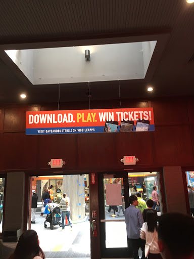 Sports Bar «Dave & Busters», reviews and photos