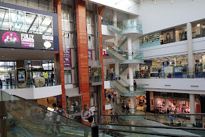 Dundrum (DunLaoghaire-Rathdown), Dundrum Shopping Centre