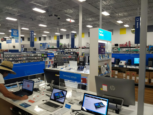 Electronics Store «Best Buy», reviews and photos, 6156 20th St, Vero Beach, FL 32966, USA