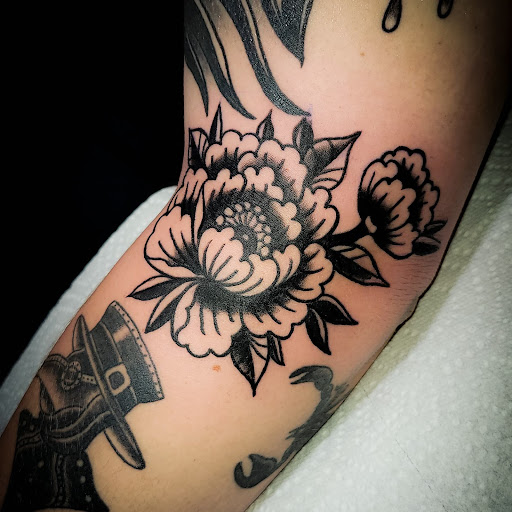 Explore cool tattoo filler ideas, creative tattoo ideas in Burlington, available at Valkyrie Tattoo LLC