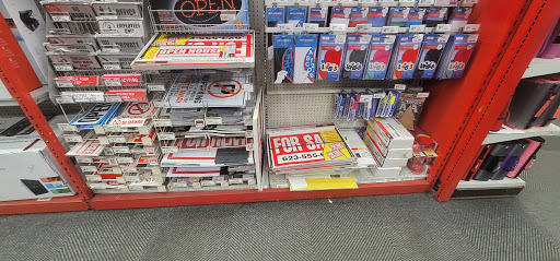 Office Supply Store «Staples», reviews and photos, 209-34 Northern Blvd, Bayside, NY 11361, USA
