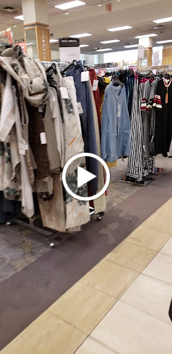 Department Store «Century 21 Department Store», reviews and photos, 61-35 Junction Blvd, Rego Park, NY 11374, USA