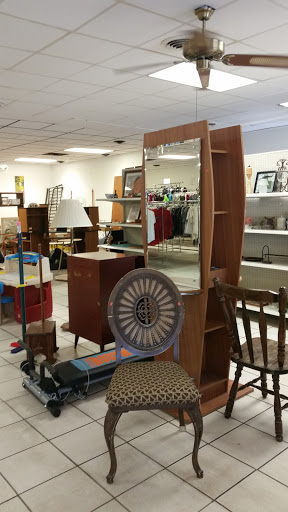 Thrift Store «OMC Thrift Store», reviews and photos, 1709 Porter Wagoner Blvd, West Plains, MO 65775, USA