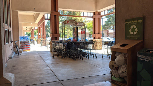 Safeway image