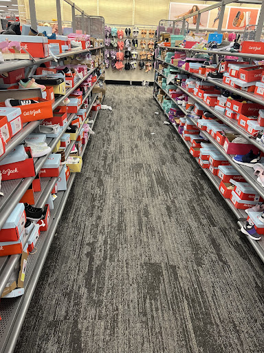 Department Store «Target», reviews and photos, 5057 Harvey St, Muskegon, MI 49444, USA