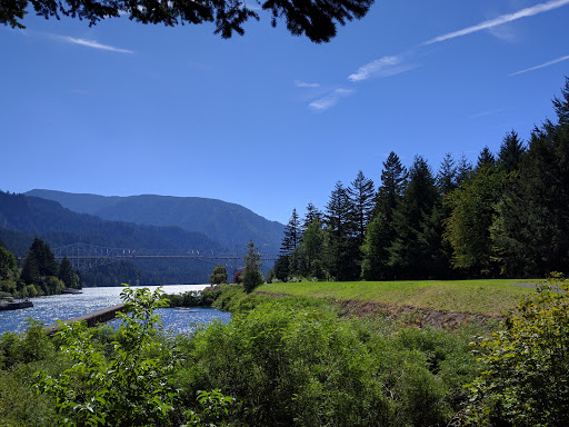 Grocery Store «Columbia Market», reviews and photos, 450 Wa Na Pa St, Cascade Locks, OR 97014, USA