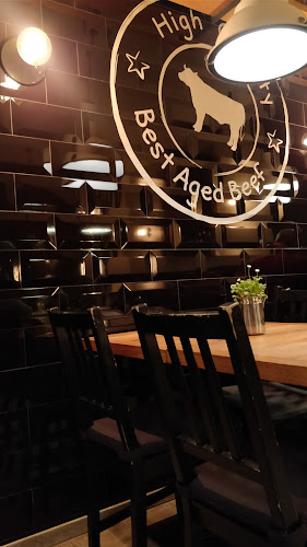 Moo Moo Steak & Burger Club - Restauracja
