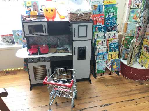 Book Store «Ink Spell Books», reviews and photos, 500 Purisima Way, Half Moon Bay, CA 94019, USA