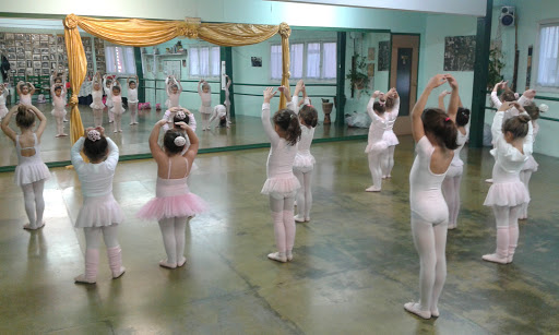 Imagen del negocio Escuela de Danza Pilar Ferrer en Godella, Valencia