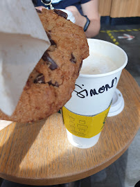 Plats et boissons du Restaurant servant le petit-déjeuner Starbucks à Paris - n°16