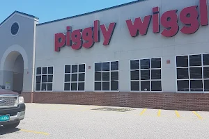 Piggly Wiggly image