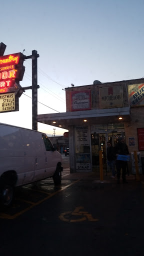 Liquor Store «Town & Country Liquors», reviews and photos, 2944 W 47th St, Chicago, IL 60632, USA