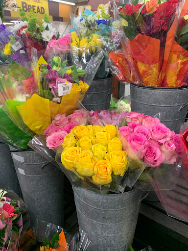 Grocery Store «Superior Grocers», reviews and photos, 1375 N Citrus Ave, Covina, CA 91722, USA