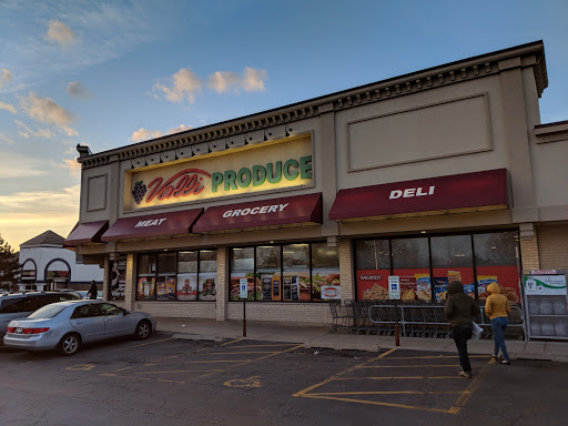 Produce Market «Valli Produce», reviews and photos, 450 E Golf Rd, Arlington Heights, IL 60005, USA