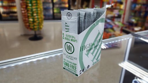 Vaporizer Store «PINEAPPLE XPRESS SMOKE SHOP», reviews and photos, 888 Pleasant Hill Rd, Lilburn, GA 30047, USA