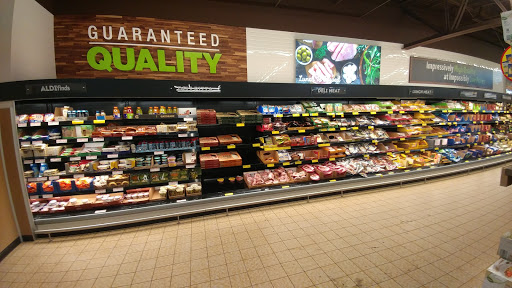 Supermarket «ALDI», reviews and photos, 1702 Brady St, Davenport, IA 52803, USA