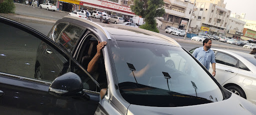 شركة الصقر جلاس لخدمات السيارات