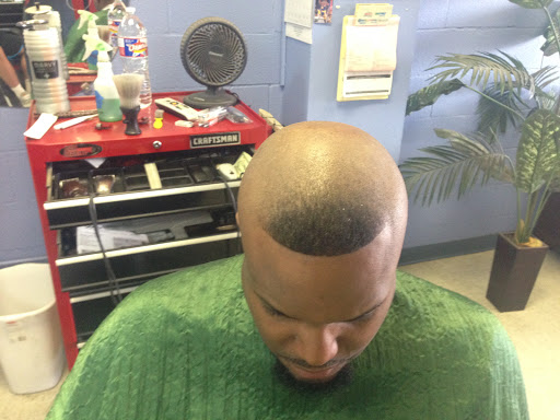 Beauty Salon «Styles Barber & Beauty Shop», reviews and photos, 415 N Main St, Euless, TX 76039, USA