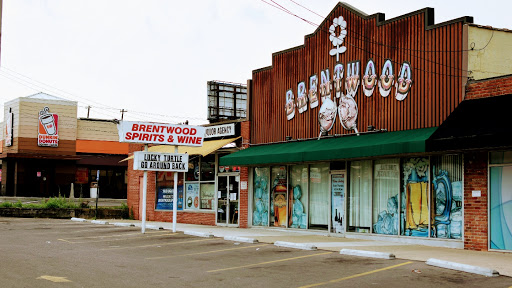 Brentwood Spirits, 8621 Winton Rd, Cincinnati, OH 45231, USA, 