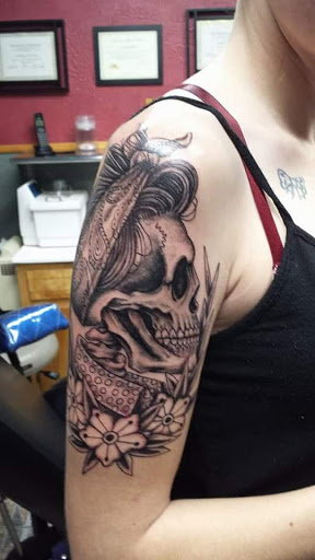 Tattoo Shop «Hellbent Tattoos», reviews and photos, 5504 S Cooper St, Arlington, TX 76017, USA