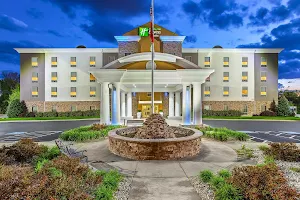 Holiday Inn Express & Suites Morristown, an IHG Hotel image