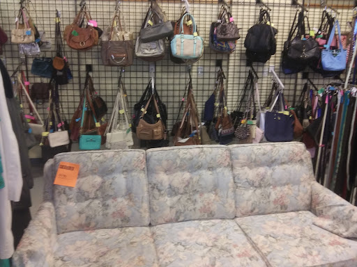 Thrift Store «Second Image Thrift Store», reviews and photos, 9103 US-19, Pinellas Park, FL 33782, USA