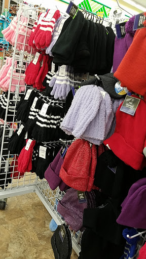 Dollar Store «Dollar Tree», reviews and photos, 154 S Broadway, Lawrence, MA 01843, USA