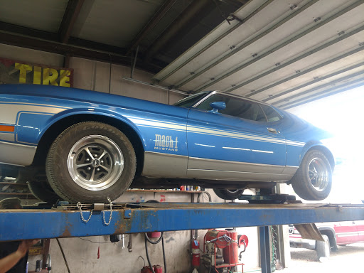 Tire Shop «Burroughs Service Co», reviews and photos, 610 E Colfax Ave, Bennett, CO 80102, USA