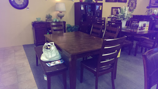 Furniture Store «Raymour & Flanigan Furniture and Mattress Store», reviews and photos, 2110 S Christopher Columbus Blvd, Philadelphia, PA 19148, USA