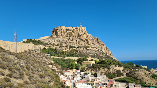 Castillo de Santa Bárbara- Castell de Santa Bàrbara