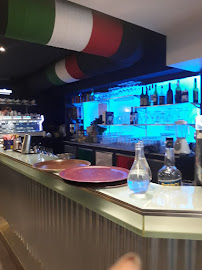 Atmosphère du Restaurant italien Pizzeria César à Versailles - n°13