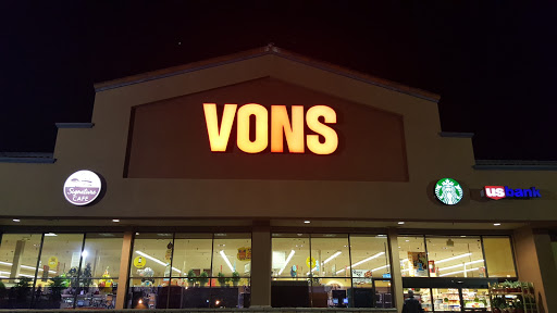 Grocery Store «Vons», reviews and photos, 5671 Kanan Rd, Agoura Hills, CA 91301, USA