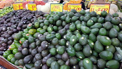 Mexican Grocery Store «Fiesta Market», reviews and photos, 939 E Irving Park Rd, Streamwood, IL 60107, USA