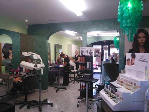 Perruqueria Art´s en Roda de Berà, Tarragona