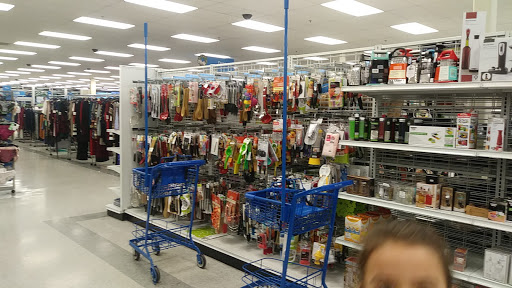 Clothing Store «Ross Dress for Less», reviews and photos, 620 Triangle Shopping Center, Longview, WA 98632, USA