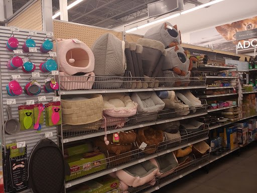 Pet Supply Store «PetSmart», reviews and photos, 601 Centerview Blvd, Kissimmee, FL 34741, USA